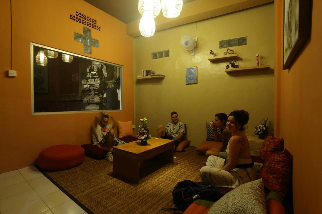 Aru House Hostel Ubud